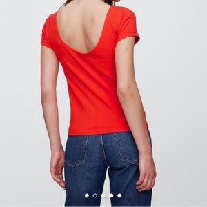 GAP Scoop Back Short Sleeve Top in Bright Red